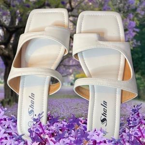 Shein- White Flat Sandal